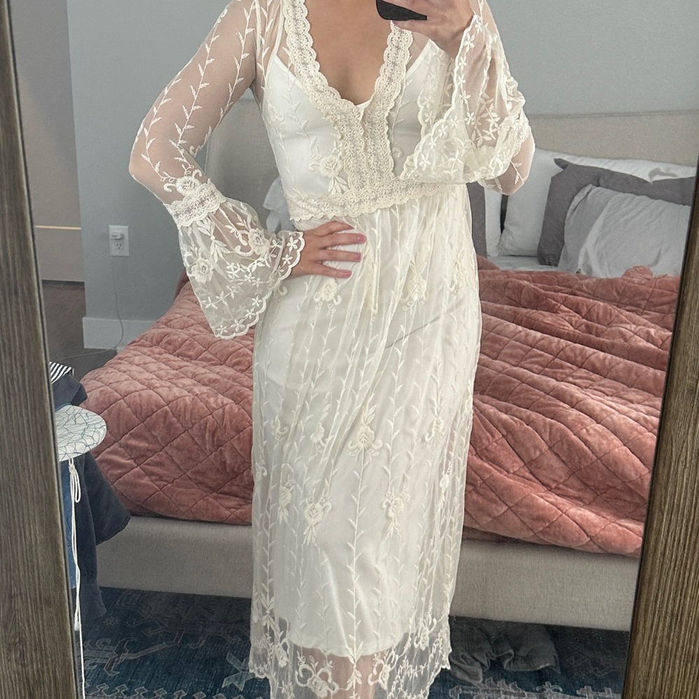 Zara lace dress with slip. Off white. Size small.